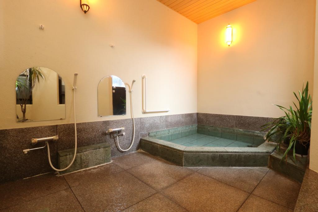 Hôtel Ohbu à Itō Extérieur photo